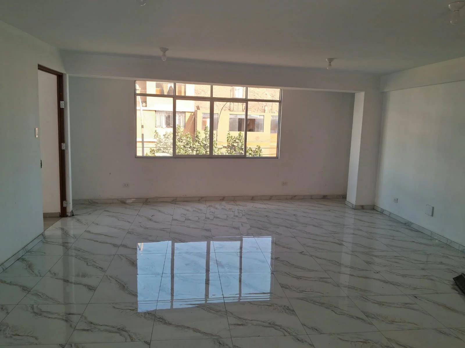 Alquilo Departamento de Estreno (3er Piso) 4 Dorm. 2 Baños