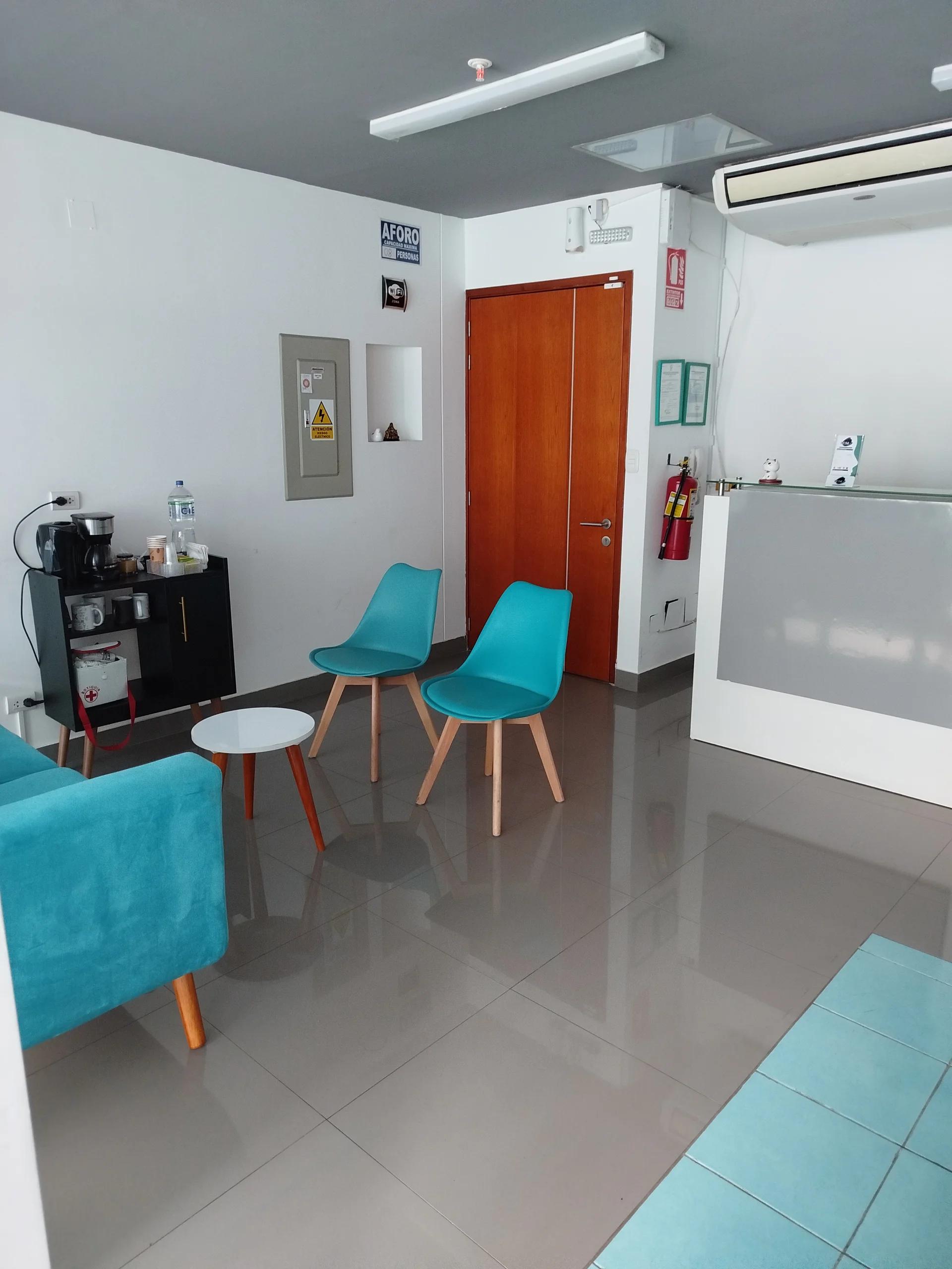 Vendo Oficina en Soho Shop San Isidro de 60 m2 implementada