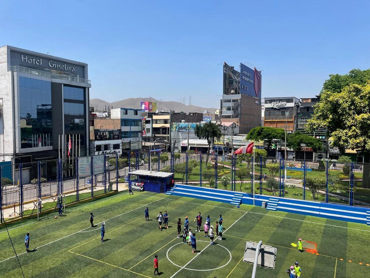 Departamento de 3 dormitorios en Independencia, al costado del Mega Plaza