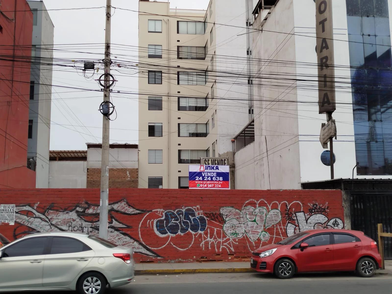 TERRENO EN EXCELENTE ZONA COMERCIAL SOBRE AVENIDA LA MARINA